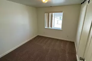 8775 S 40 E, Sandy, UT 84070 - Photo 7