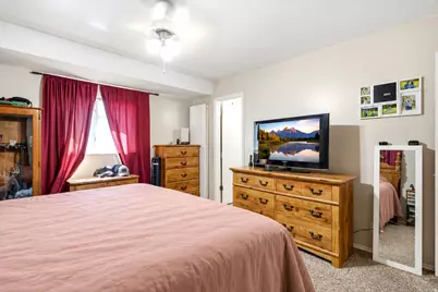 5220 S 2100 W, Roy, UT 84067 - Photo 11