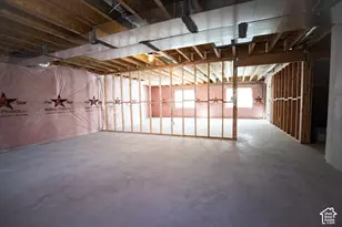 2902 N Chokecherry Dr, Eagle Mountain, UT 84005 - Photo 13
