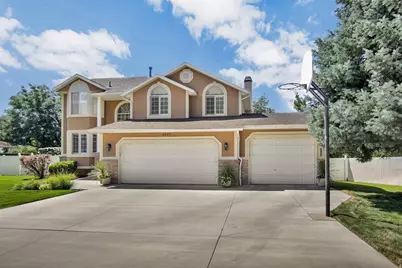 2057 Ryan Cir, Ogden, UT 84403 - Photo 3