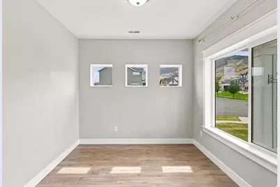 3256 S Iron Hill Cir, Saratoga Springs, UT 84045 - Photo 7