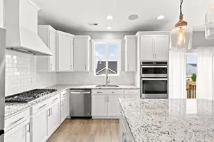 3256 S Iron Hl Cir, Saratoga Springs, UT 84045 - Photo 11