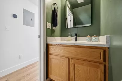 7458 S 1550 E, South Weber, UT 84405 - Photo 11