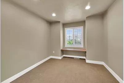 4268 S Main St, Murray, UT 84107 - Photo 21