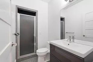 498 E 300 S, Logan, UT 84321 - Photo 17