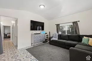 8808 S Oxford Cir, Sandy, UT 84070 - Photo 9