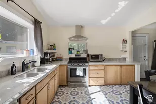 8808 S Oxford Cir, Sandy, UT 84070 - Photo 13