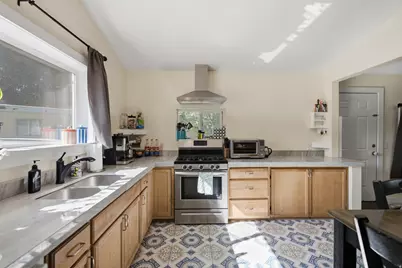 8808 S Oxford Cir, Sandy, UT 84070 - Photo 13