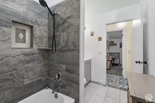 8808 S Oxford Cir, Sandy, UT 84070 - Photo 17