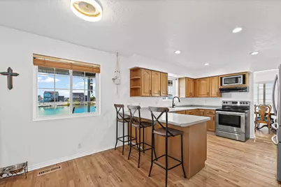 178 Lakeview, Stansbury Park, UT 84074 - Photo 7