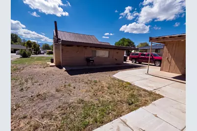 345 E 100 S, Richfield, UT 84701 - Photo 7