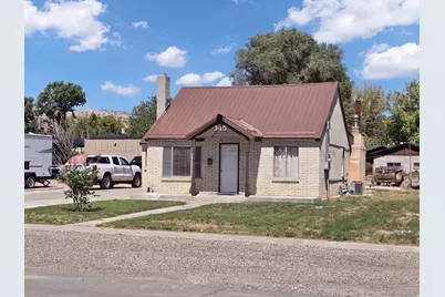 345 E 100 S, Richfield, UT 84701 - Photo 3