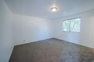 10273 S Countrywood Dr, Sandy, UT 84092 - Photo 15