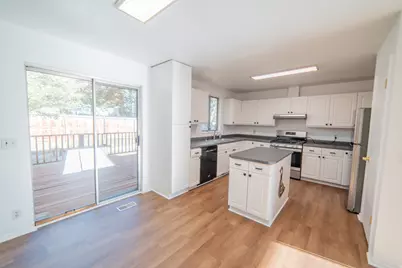 10273 S Countrywood Dr, Sandy, UT 84092 - Photo 5