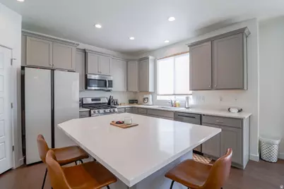 373 W Quartz Rd N, Tooele, UT 84074 - Photo 11