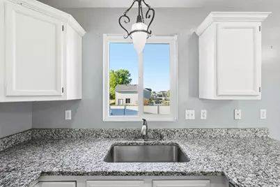 4012 W 4700 S, Roy, UT 84067 - Photo 7