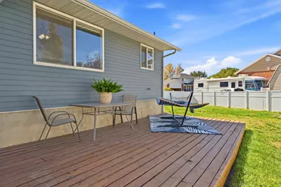 934 W Meadowlark Ln N, West Bountiful, UT 84087 - Photo 27