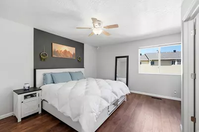 934 W Meadowlark Ln N, West Bountiful, UT 84087 - Photo 13