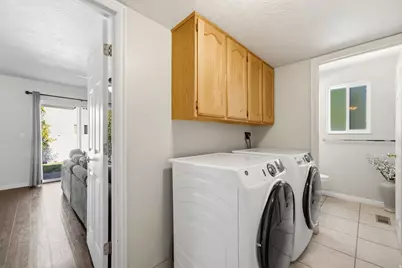 934 W Meadowlark Ln N, West Bountiful, UT 84087 - Photo 23