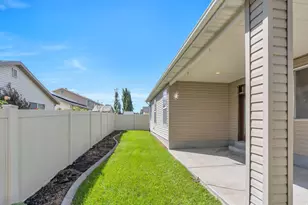 1016 N Skipton Dr, North Salt Lake, UT 84054 - Photo 27