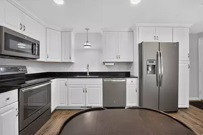 1306 S 200 W #29, Bountiful, UT 84010 - Photo 7
