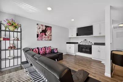 1306 S 200 W #29, Bountiful, UT 84010 - Photo 3