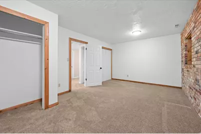 254 E 1825 N, Centerville, UT 84014 - Photo 55
