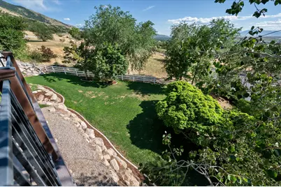 254 E 1825 N, Centerville, UT 84014 - Photo 29
