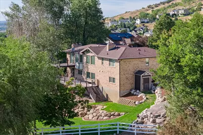 254 E 1825 N, Centerville, UT 84014 - Photo 87
