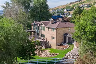 254 E 1825 N, Centerville, UT 84014 - Photo 87