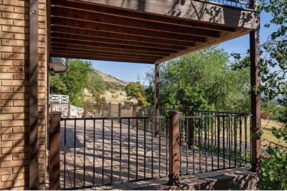 254 E 1825 N, Centerville, UT 84014 - Photo 85