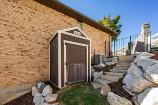 254 E 1825 N, Centerville, UT 84014 - Photo 73