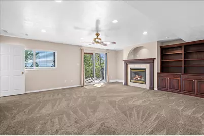 254 E 1825 N, Centerville, UT 84014 - Photo 45