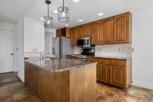 254 E 1825 N, Centerville, UT 84014 - Photo 17