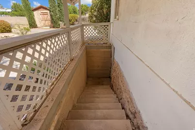 235 N 200 W, Hurricane, UT 84737 - Photo 17