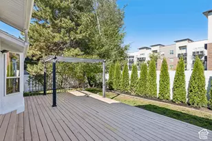 1107 E Birchbrook Cir S, Cottonwood Heights, UT 84047 - Photo 45