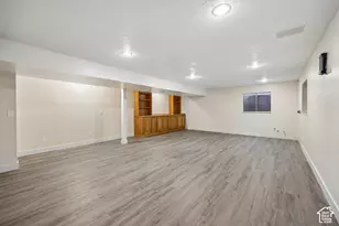 1107 E Birchbrook Cir S, Cottonwood Heights, UT 84047 - Photo 39