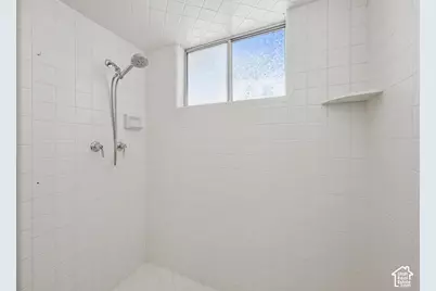 1107 E Birchbrook Cir S, Cottonwood Heights, UT 84047 - Photo 23