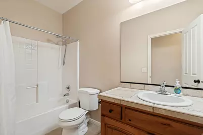 2048 W 400 S, Lehi, UT 84043 - Photo 17