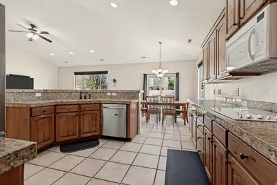2048 W 400 S, Lehi, UT 84043 - Photo 7