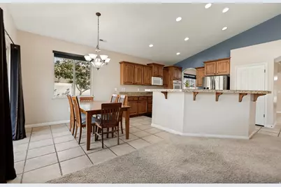 2048 W 400 S, Lehi, UT 84043 - Photo 9
