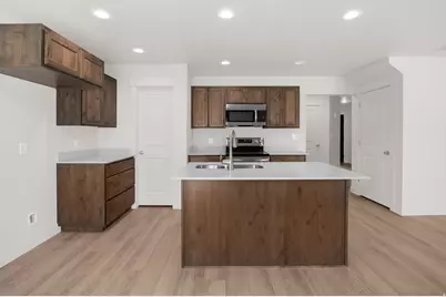 4005 S Woodland Ave W #MV 321, Mapleton, UT 84664 - Photo 9
