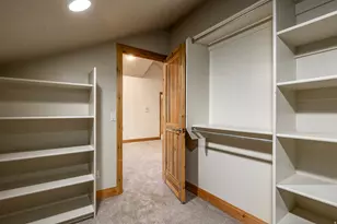 5910 S Whitewater Cir, Holladay, UT 84121 - Photo 47