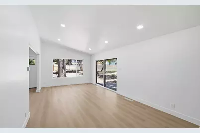 2820 N 700 E, Provo, UT 84604 - Photo 5