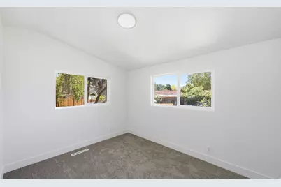 2820 N 700 E, Provo, UT 84604 - Photo 13
