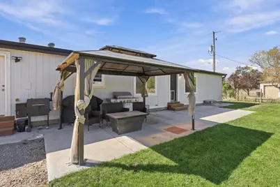 5390 W 20300 N, Plymouth, UT 84330 - Photo 37