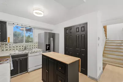 5424 S 850 E, South Ogden, UT 84405 - Photo 3