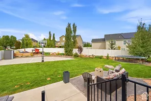 2249 S Parkwood Ln, Kaysville, UT 84037 - Photo 41