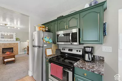 2358 S Polk Ave E, Ogden, UT 84401 - Photo 9