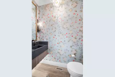 2595 N 140 E #301, Provo, UT 84604 - Photo 15